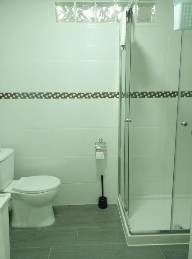 ולנסיה Lovely Three Rooms מראה חיצוני תמונה
